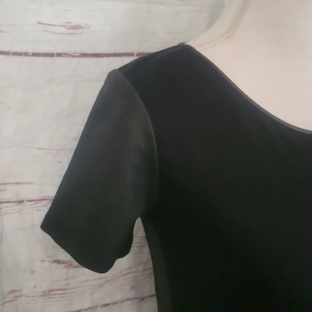 Theory Leilana Knit and Goat Leather Dress Size 4 - Picture 5 of 7